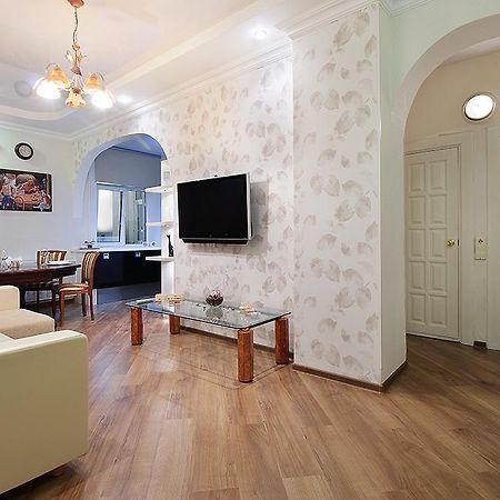 Art Deco Apartment On Kyrova 5 ヴィーツェプスク エクステリア 写真